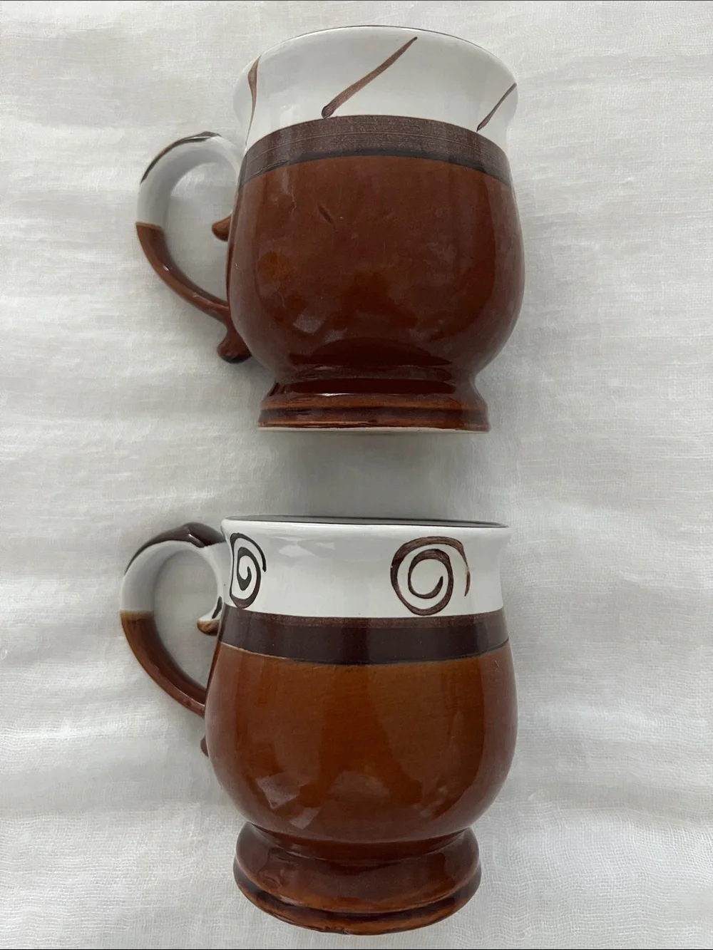 Set of Two Vintage Stoneware Ceramic 4”Mugs with Dark Brown Rim and Handles